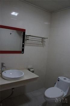 Xunji Hotel Csiucsajkou Kültér fotó