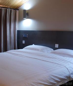 Xunji Hotel Csiucsajkou Kültér fotó